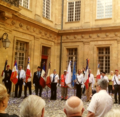 mairie aix provence france defile